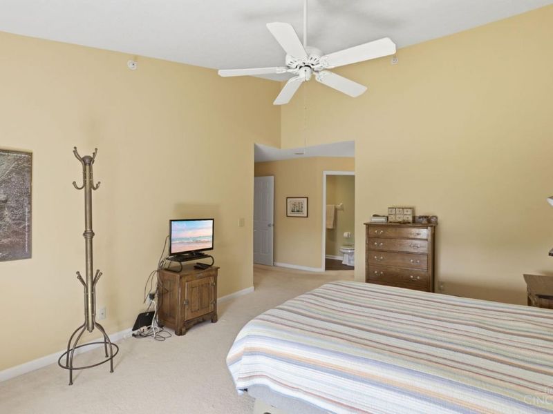 4341 Regency Ridge Court, Unit 304, Green Township, OH 45248 Photo 24