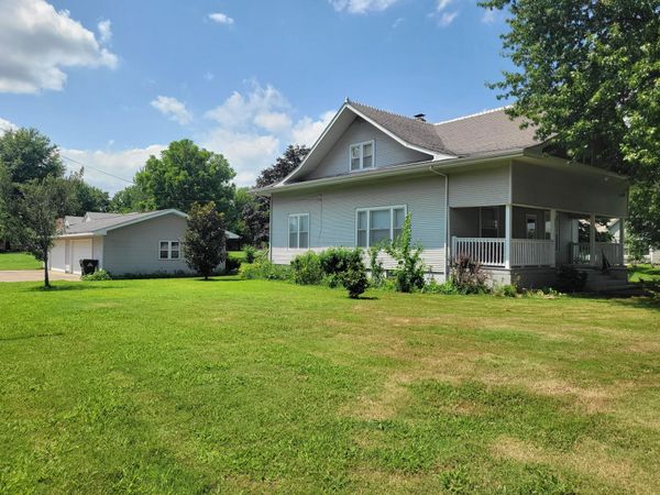 605 South Street, Stockton, MO 65785