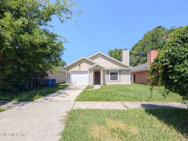 10660 NORTHWYCK Drive, Jacksonville, FL 32218