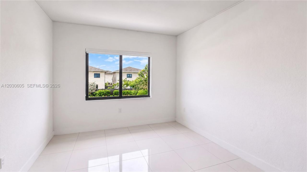 229 NW 12th Ct , Florida City, FL 33034 Photo