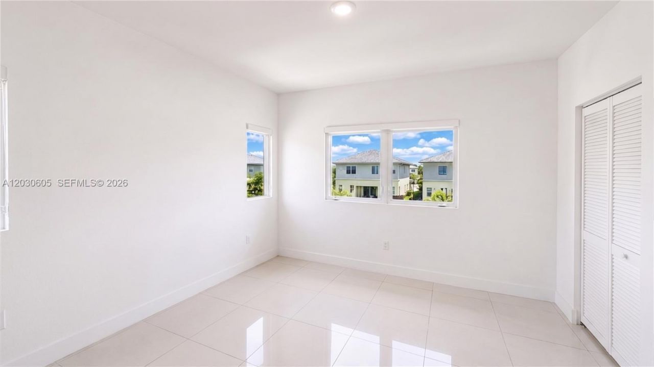 229 NW 12th Ct , Florida City, FL 33034 Photo