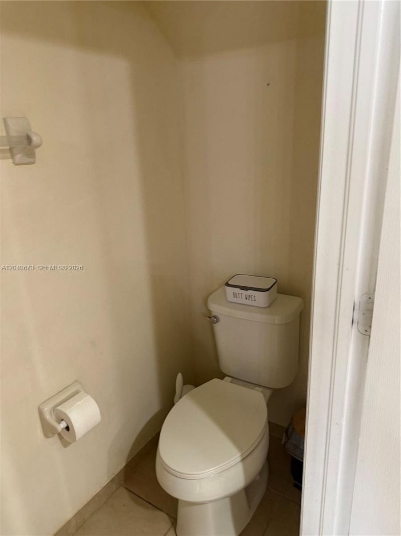8929 W 35th Way , Hialeah, FL 33018 Photo