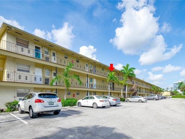 2880 NE 203rd St, Unit 34B, Aventura, FL 33180