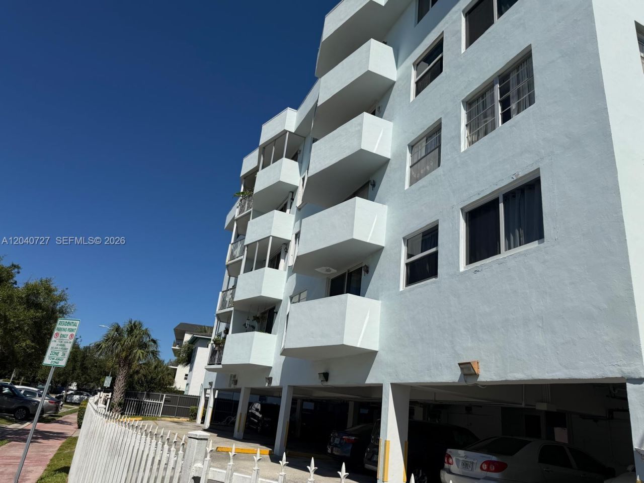 1990 Marseille Dr , Unit 303, Miami Beach, FL 33141 Photo