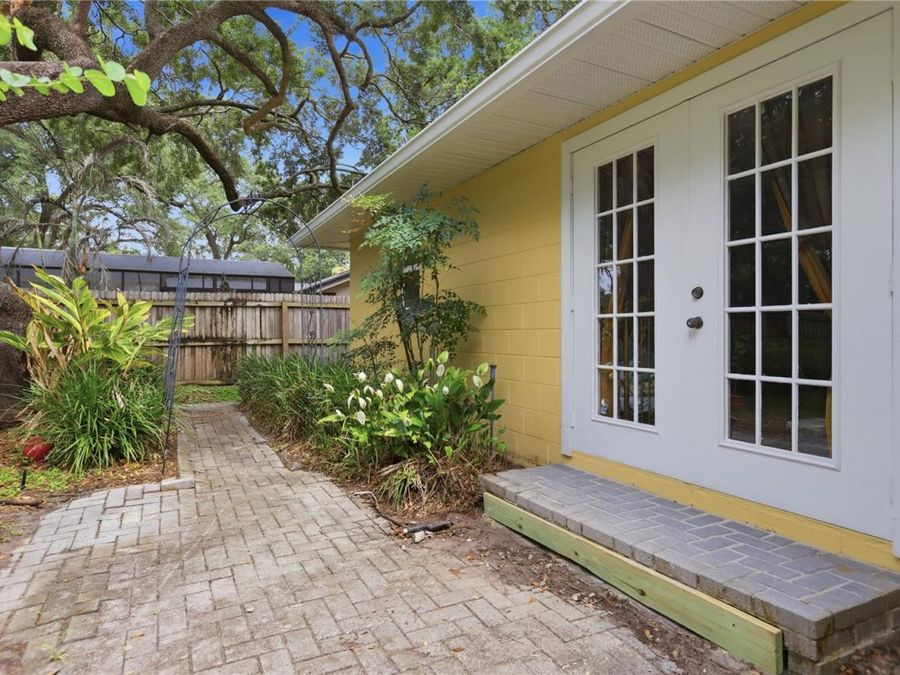 Property Image 43