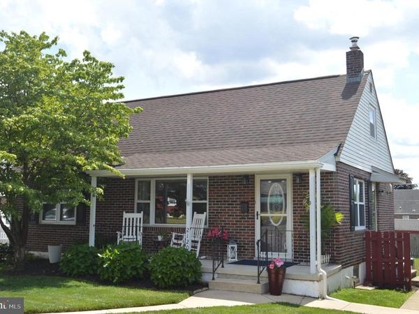 2120 PETERS ROAD, READING, PA 19601
