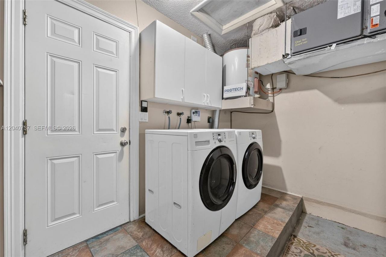 6848 NW 27th Way, Fort Lauderdale, FL 33309 Photo