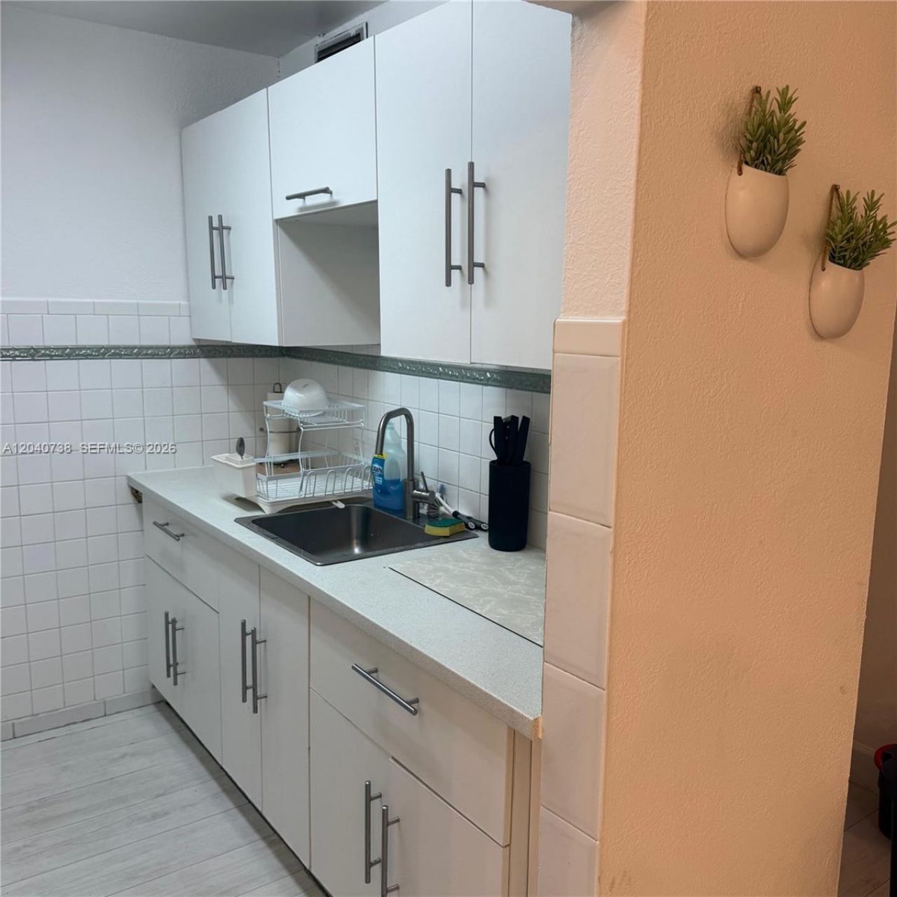 344 Meridian Ave , Unit 2B, Miami Beach, FL 33139 Photo