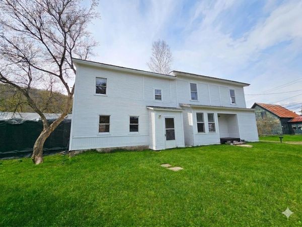 49 Winter Street, Hardwick, VT 05843