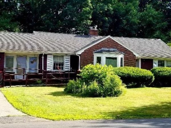 11 Longfellow Rd, Lexington, MA 02420