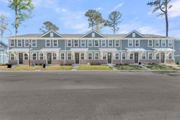 473 Martins Creek Boulevard photo 4