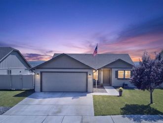5714 Chapel Hill Blvd Pasco, WA 99301