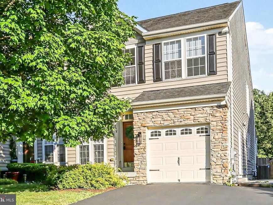 292 Maple Drive, Hanover, PA 17331 Main Photo