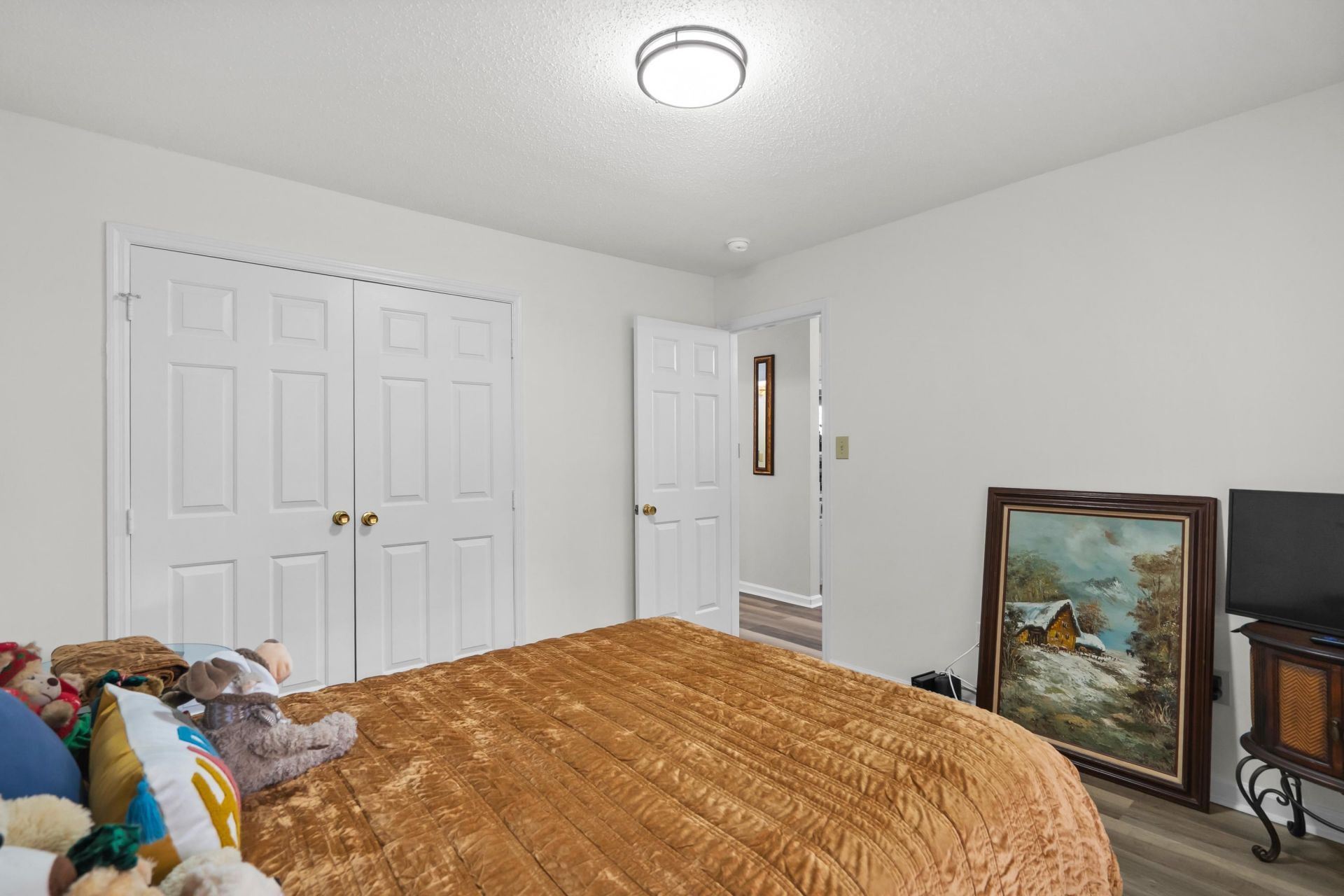 4251 Villas Dr.  Photo 25