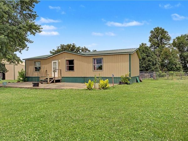 22934 Leonard Ranch Road , Gravette, AR 72736
