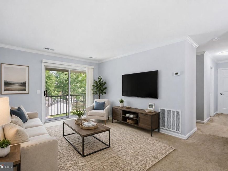 18322 Streamside Drive , Unit 301, Gaithersburg, MD 20879 Main Photo