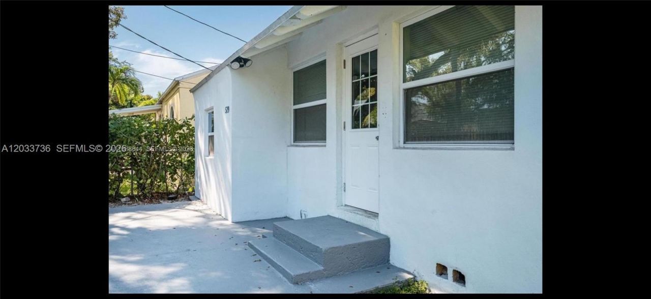 529 NW 42nd St , Miami, FL 33127 Photo