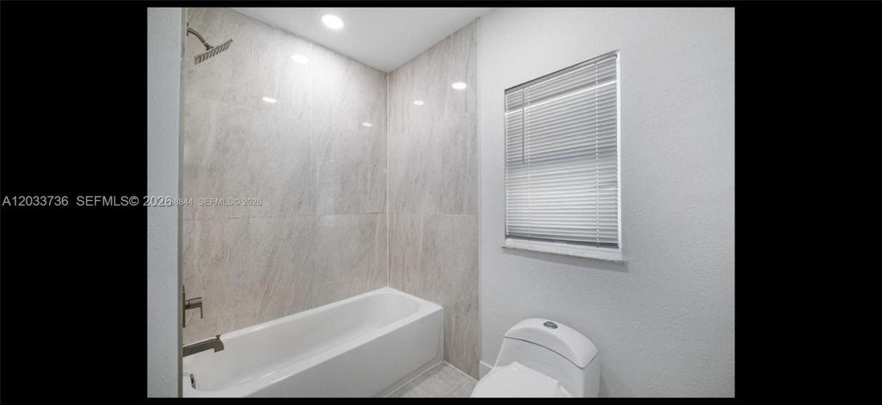 529 NW 42nd St , Miami, FL 33127 Photo