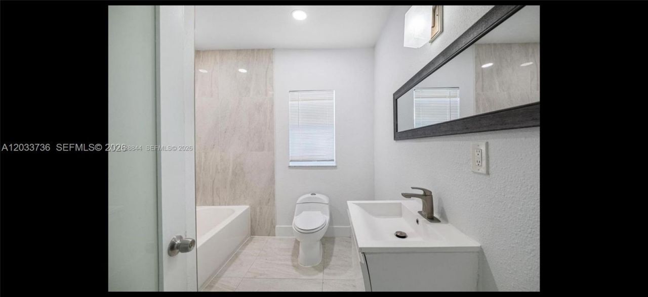 529 NW 42nd St , Miami, FL 33127 Photo