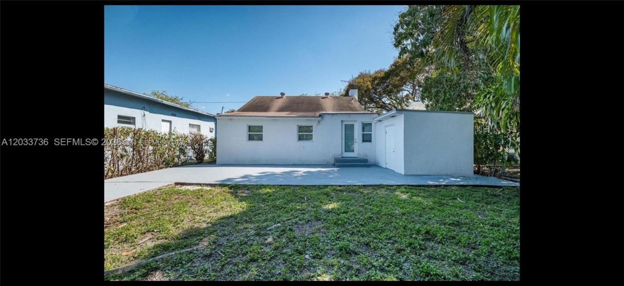 529 NW 42nd St , Miami, FL 33127 Photo