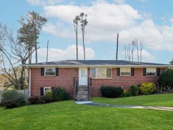552 Sybil Lane SE, Unit B, Marietta, GA 30067