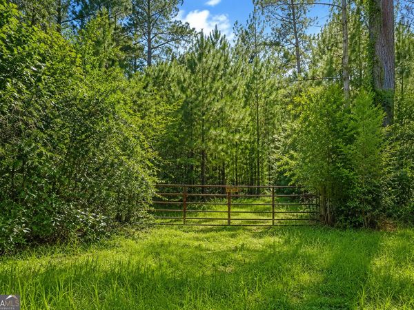 170 Riverbrook Terrance, Covington, GA 30253