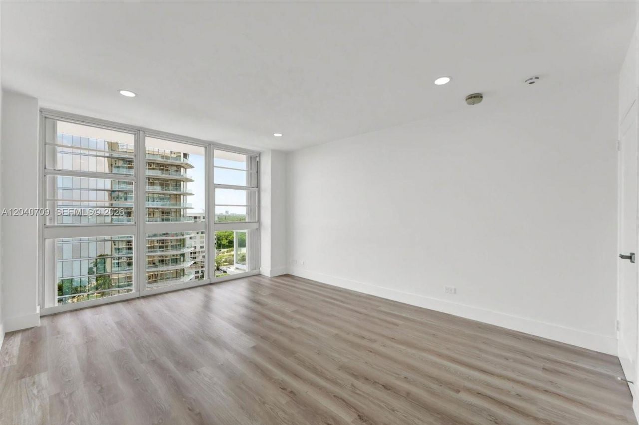 2451 Brickell Ave, Unit 14C, Miami, FL 33129 Photo