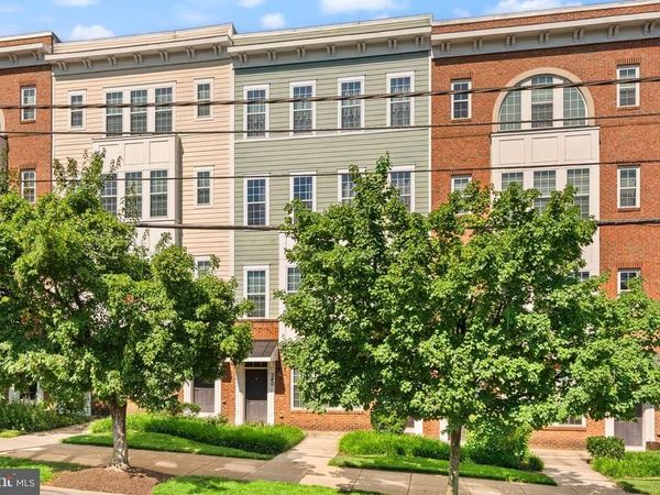 242 N SUMMIT AVENUE N, Unit 21, GAITHERSBURG, MD 20877
