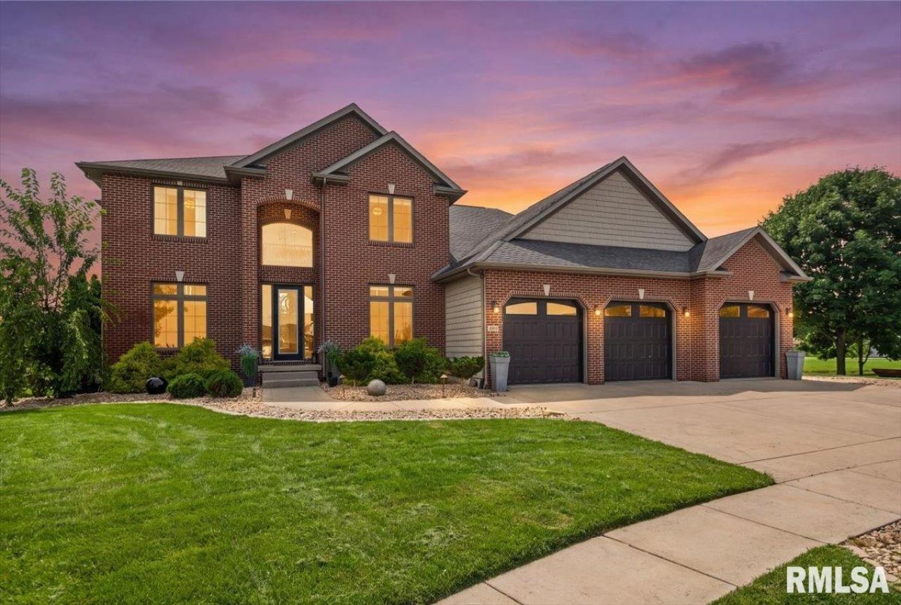 1070 Nine Rock Road, Sherman, IL 62684 Main Photo