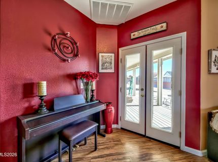 2827 Wade Street, Minden, NV 89423 Photo