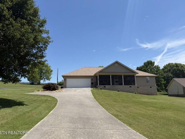 2449 Oakview Lane, Sevierville, TN 37876