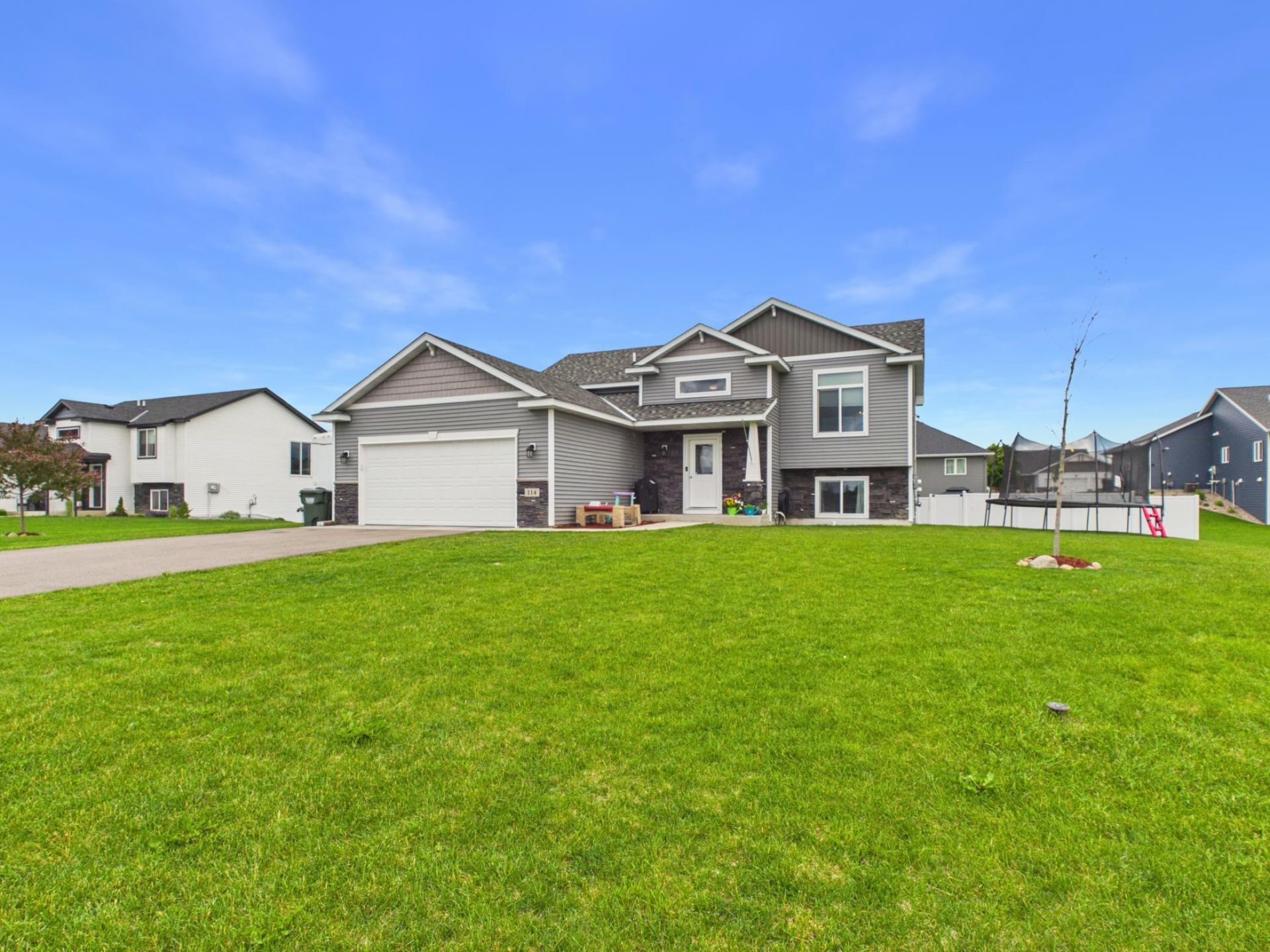 114 Collina Circle , Avon, MN 56310
