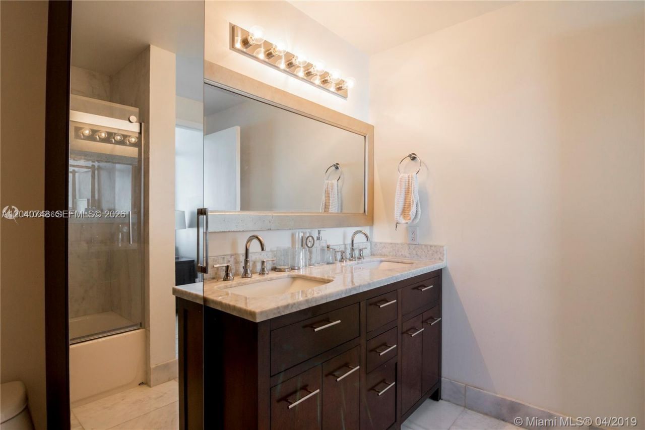 350 NE 24th St , Unit 1109, Miami, FL 33137 Photo