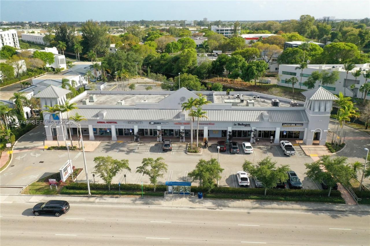 9420 NW 41st St, Unit 2, Doral, FL 33178 Photo