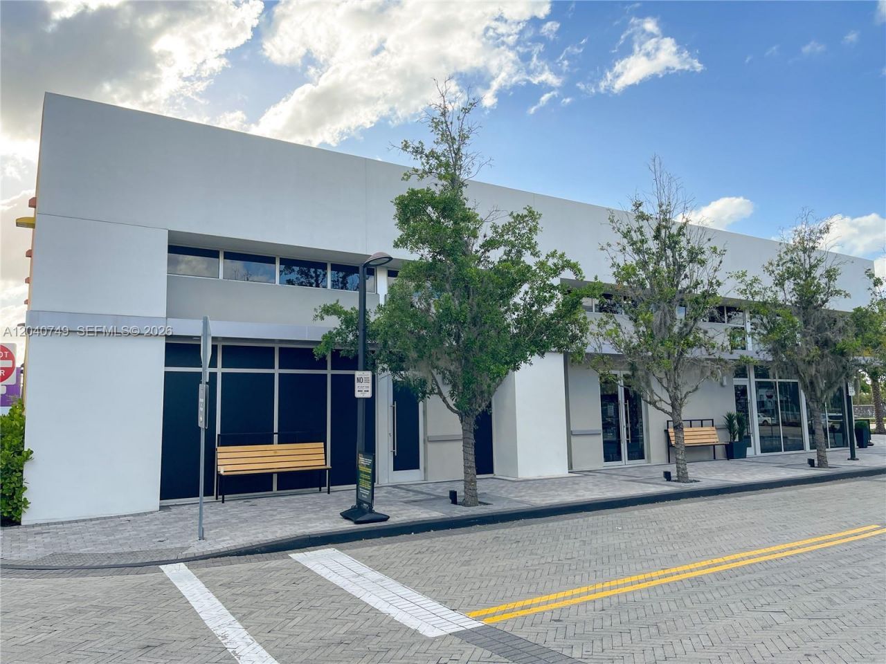 9420 NW 41st St, Unit 2, Doral, FL 33178 Photo