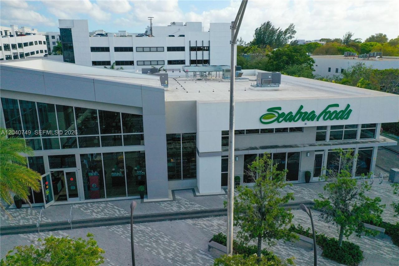 9420 NW 41st St, Unit 2, Doral, FL 33178 Photo