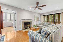 2783 Hidden Oak Drive photo 4