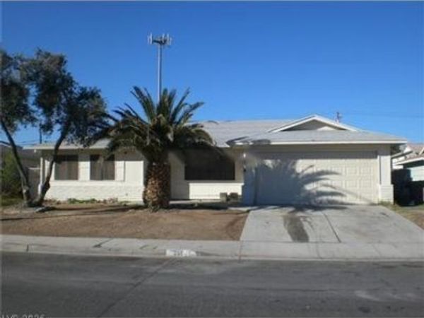 332 Huntly Road , Las Vegas, NV 89145