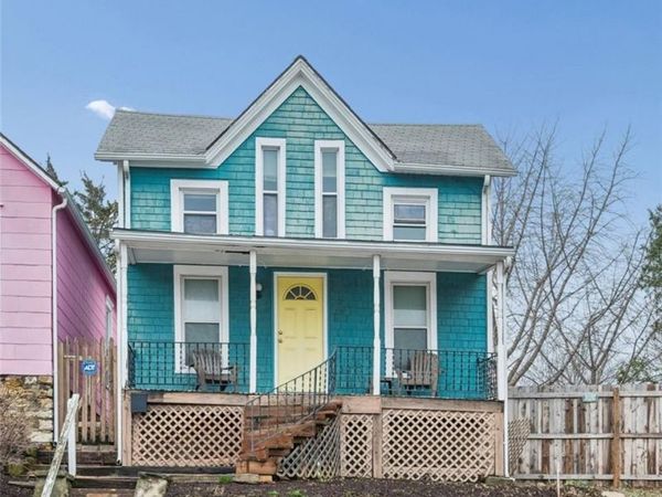 2516 Charlotte Street, Kansas City, MO 64108