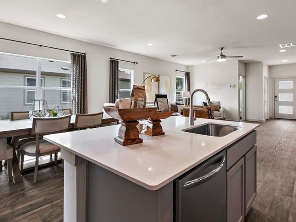 3704 Beechmont DR, Pflugerville, TX 78660