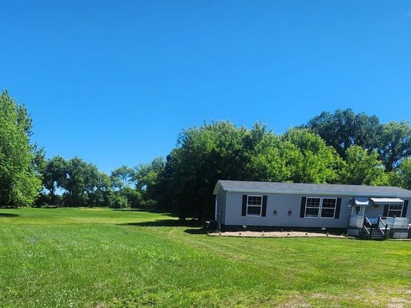 27939 Forest Boulevard, Wyoming, MN 55092