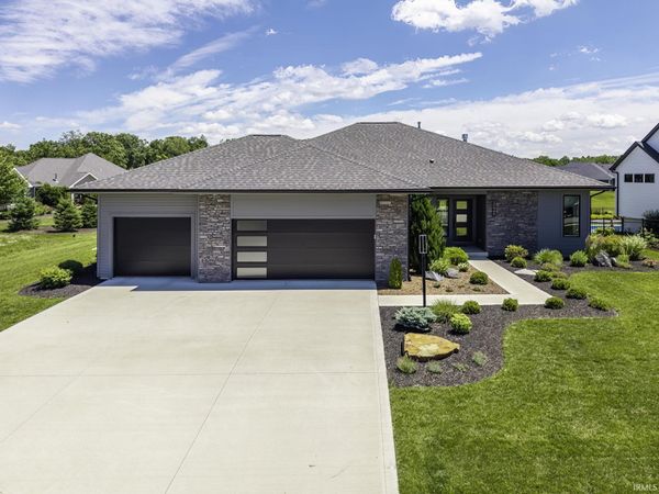 17946 Letterbrick Run, Leo, IN 46765