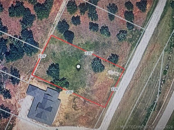 72 Lake Road, Sperry, OK 74073