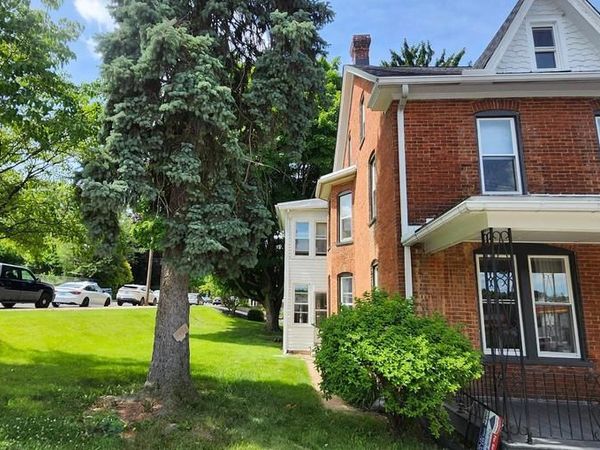 46 W THIRD STREET, WAYNESBORO, PA 17268