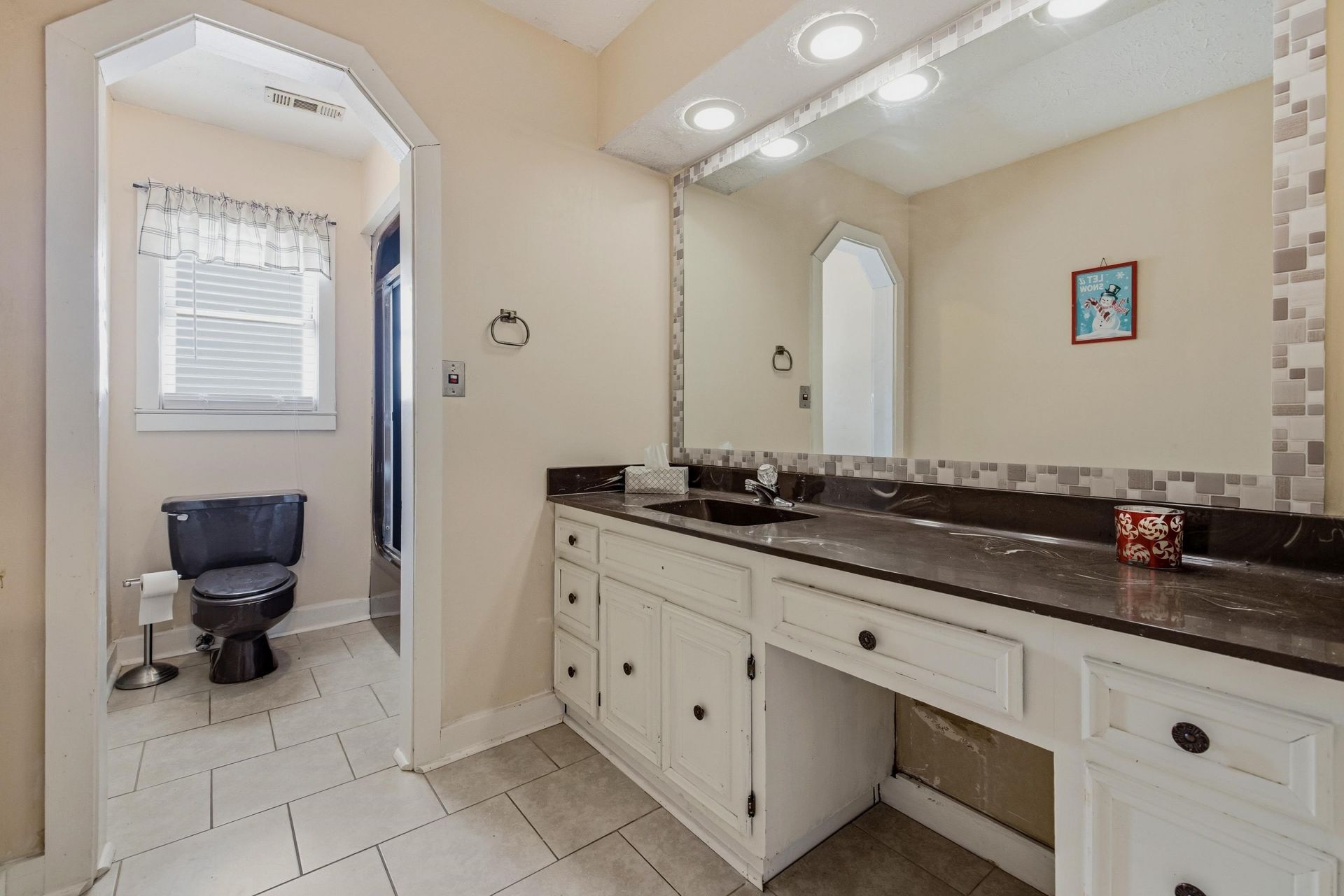 413 Paul St. Photo 32