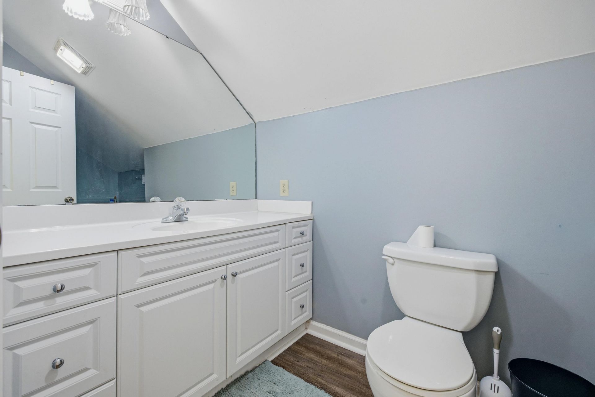 413 Paul St. Photo 40