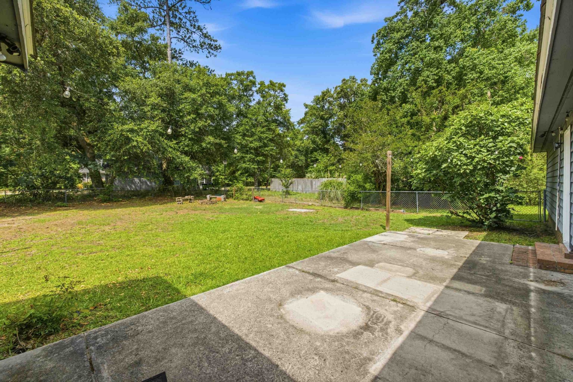 413 Paul St. Photo 47