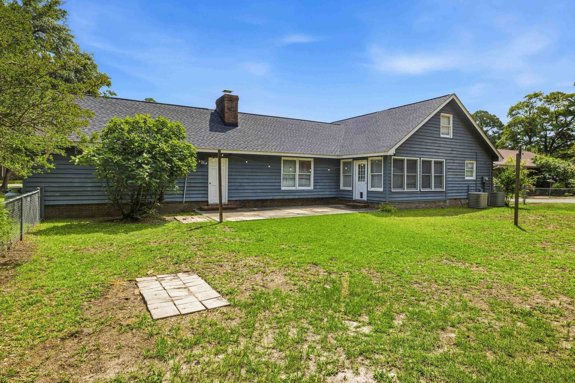 413 Paul St. Photo 49