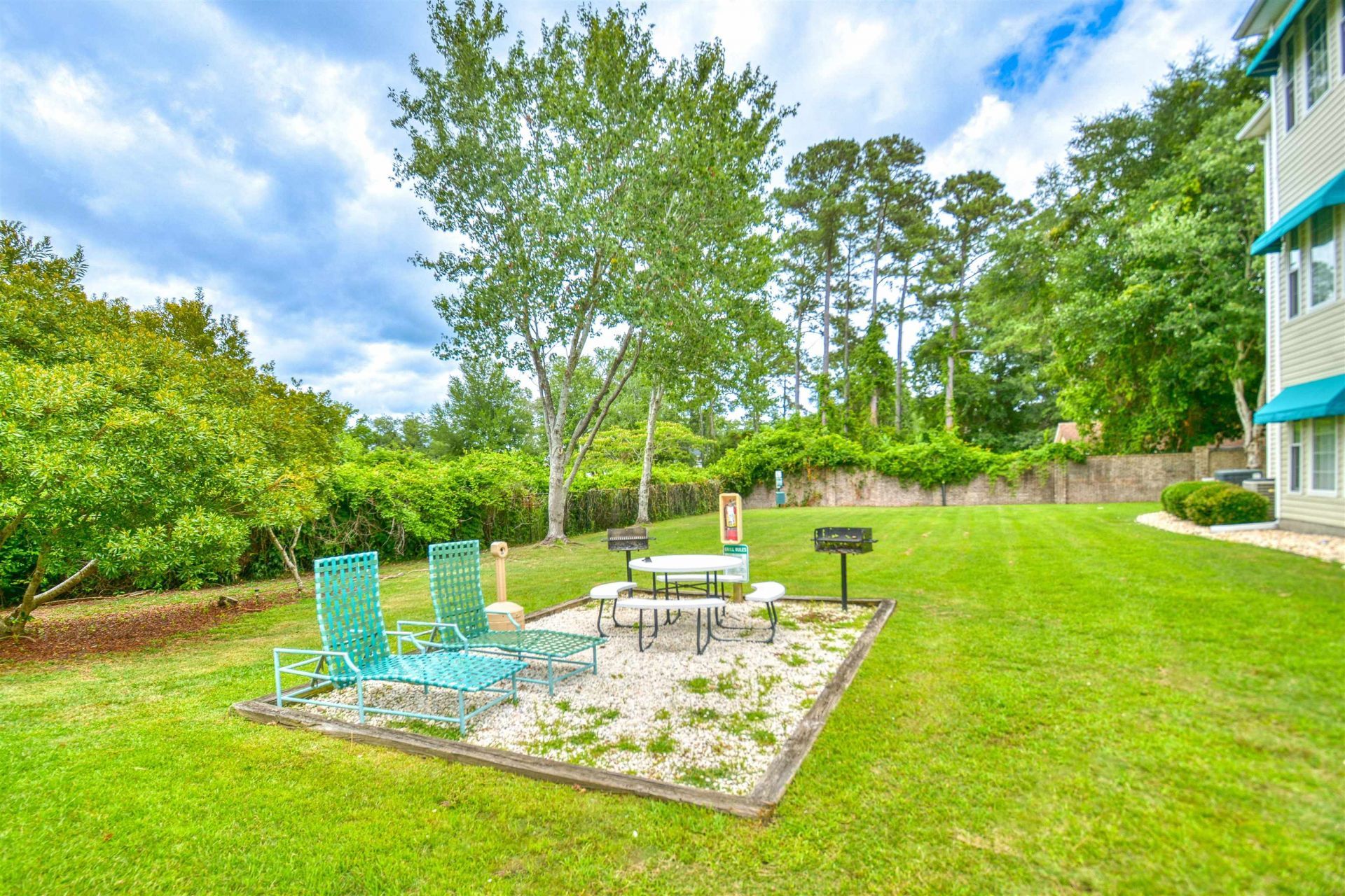 9768 Leyland Dr. Photo 22