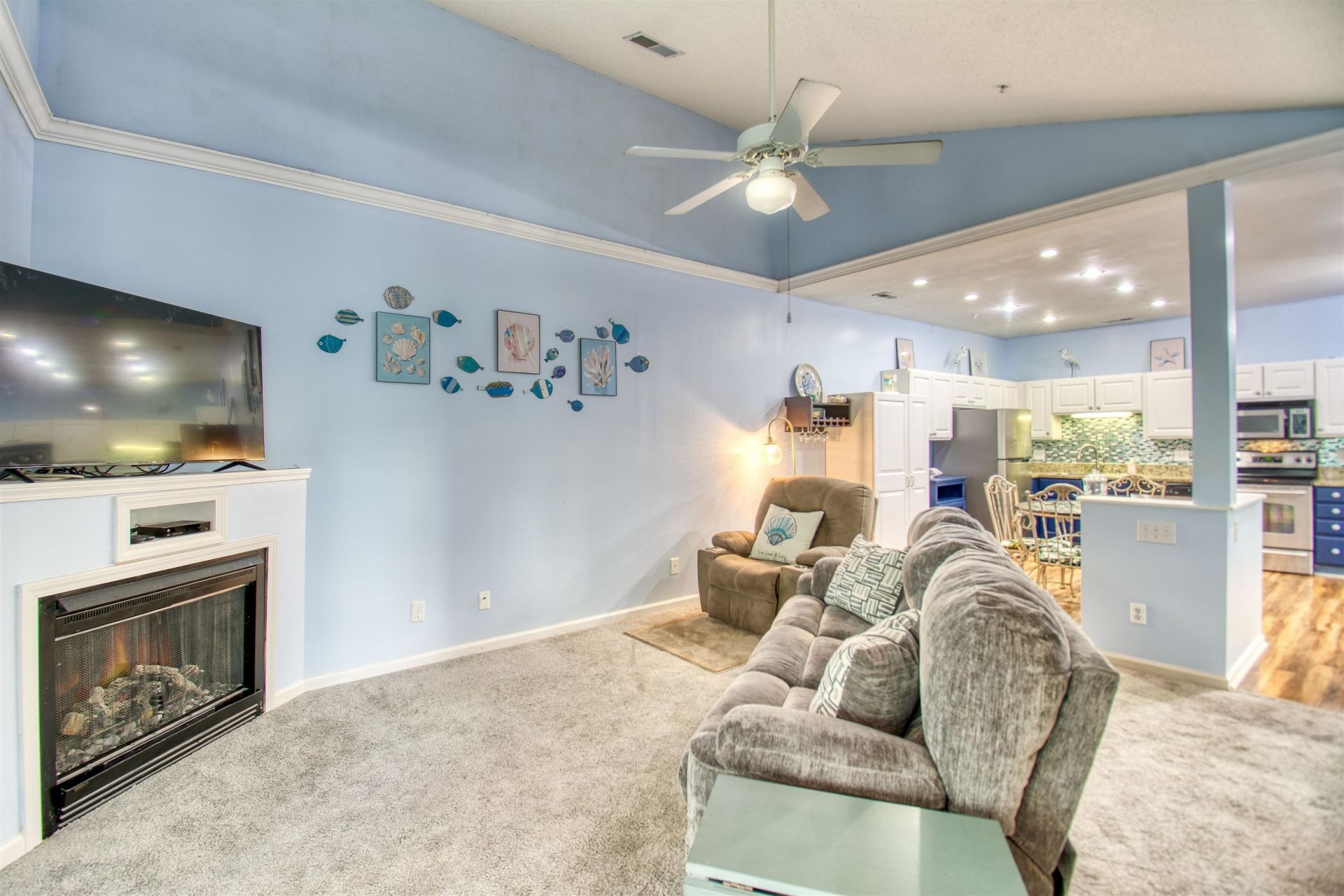 9768 Leyland Dr. Photo 4